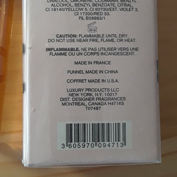 Viktor & Rolf FLOWERBOMB Eau de Parfum 15ml - Picture 5 of 8